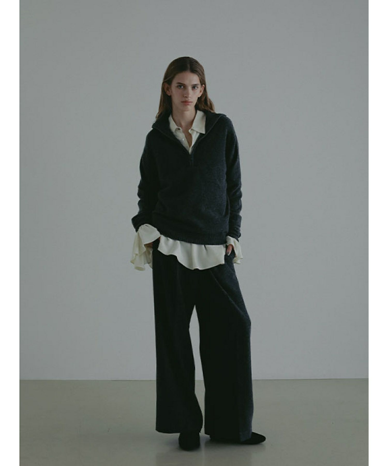 ETRE TOKYO(エトレトウキョウ)】 ハーフジップハイゲージニットプル