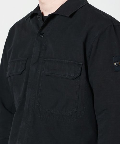 STONE ISLAND(ストーンアイランド)】 ロゴパッチロングスリーブシャツ