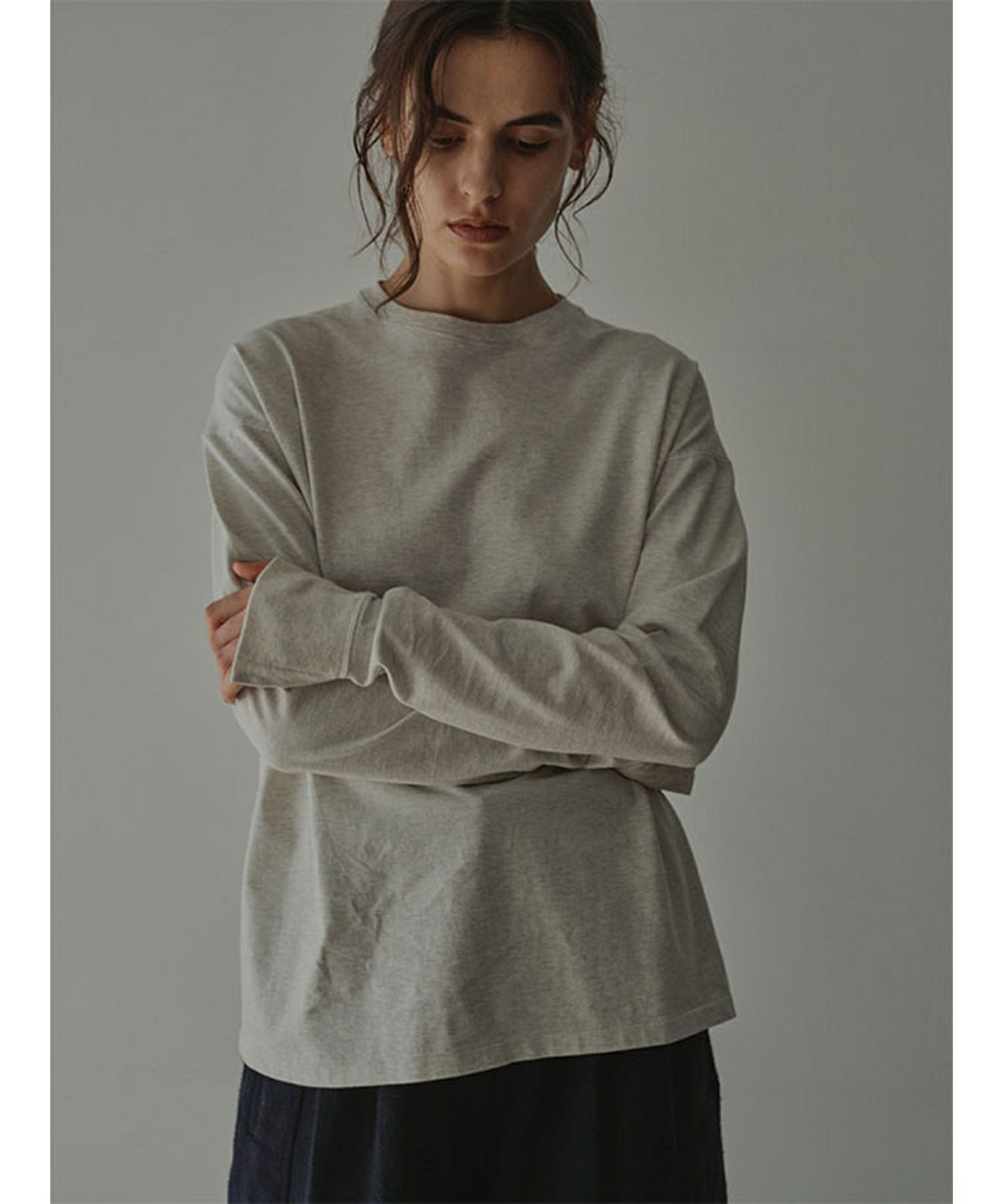 LIGHT GREY