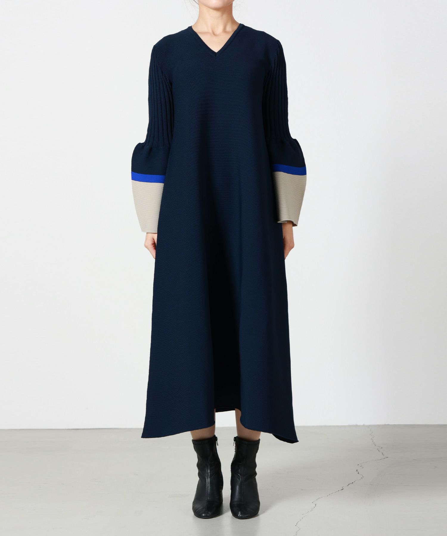 CFCL(シーエフシーエル)】 POTTERY LONG BELL SLEEVE FLARE DRESS