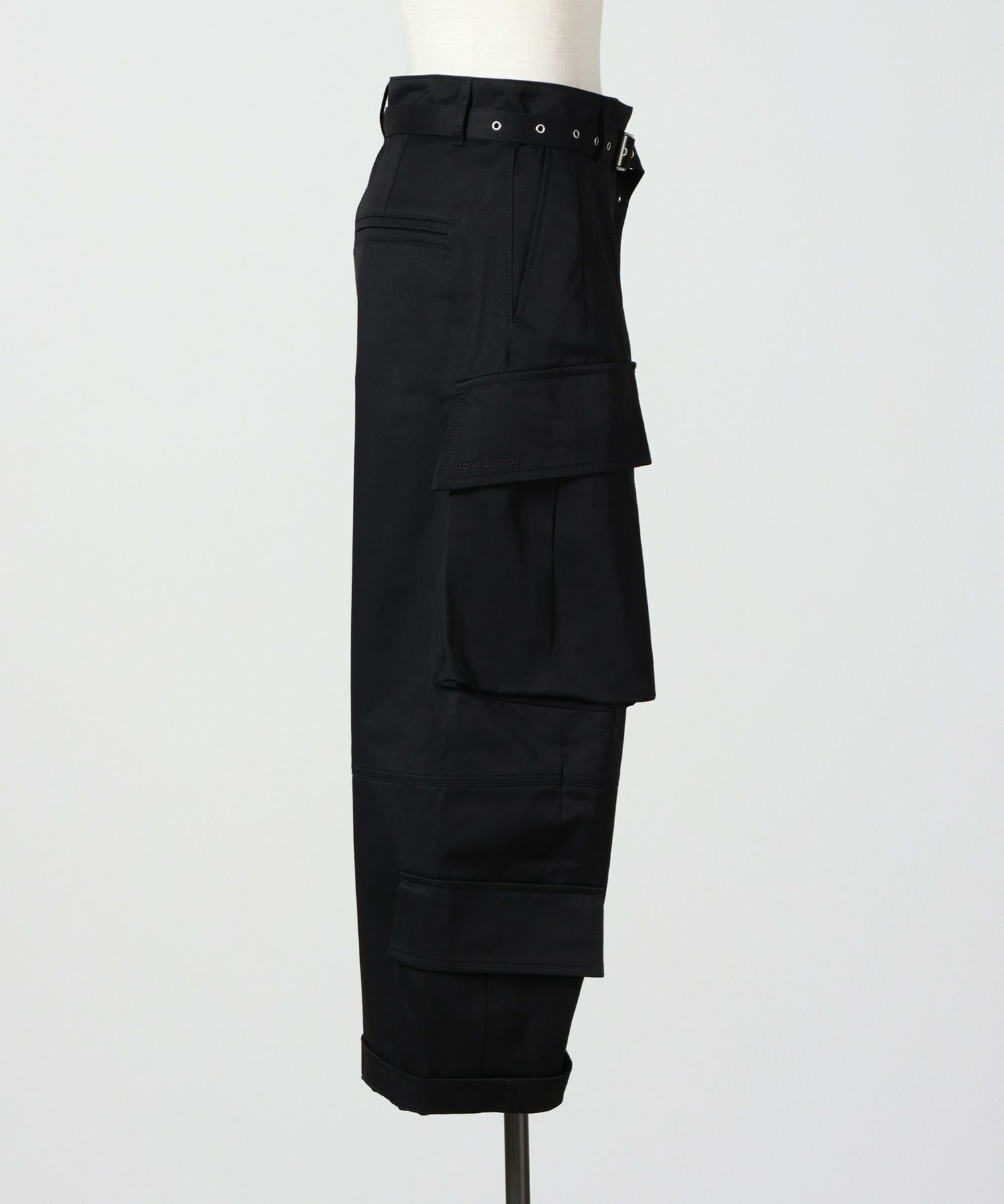 Acne Studios(アクネストゥディオズ)】 ツイルカーゴトラウザーズ