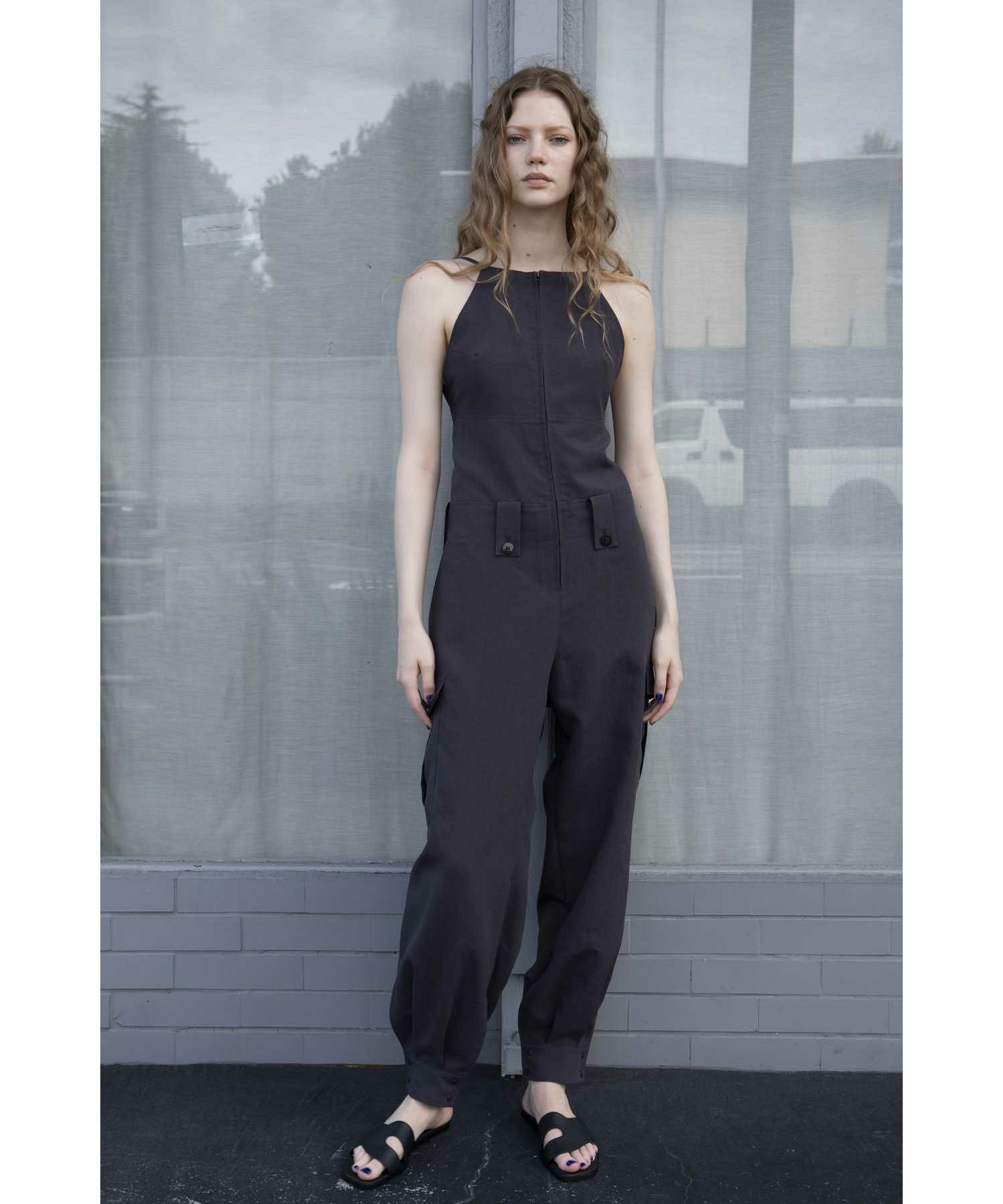 Naｖｙ