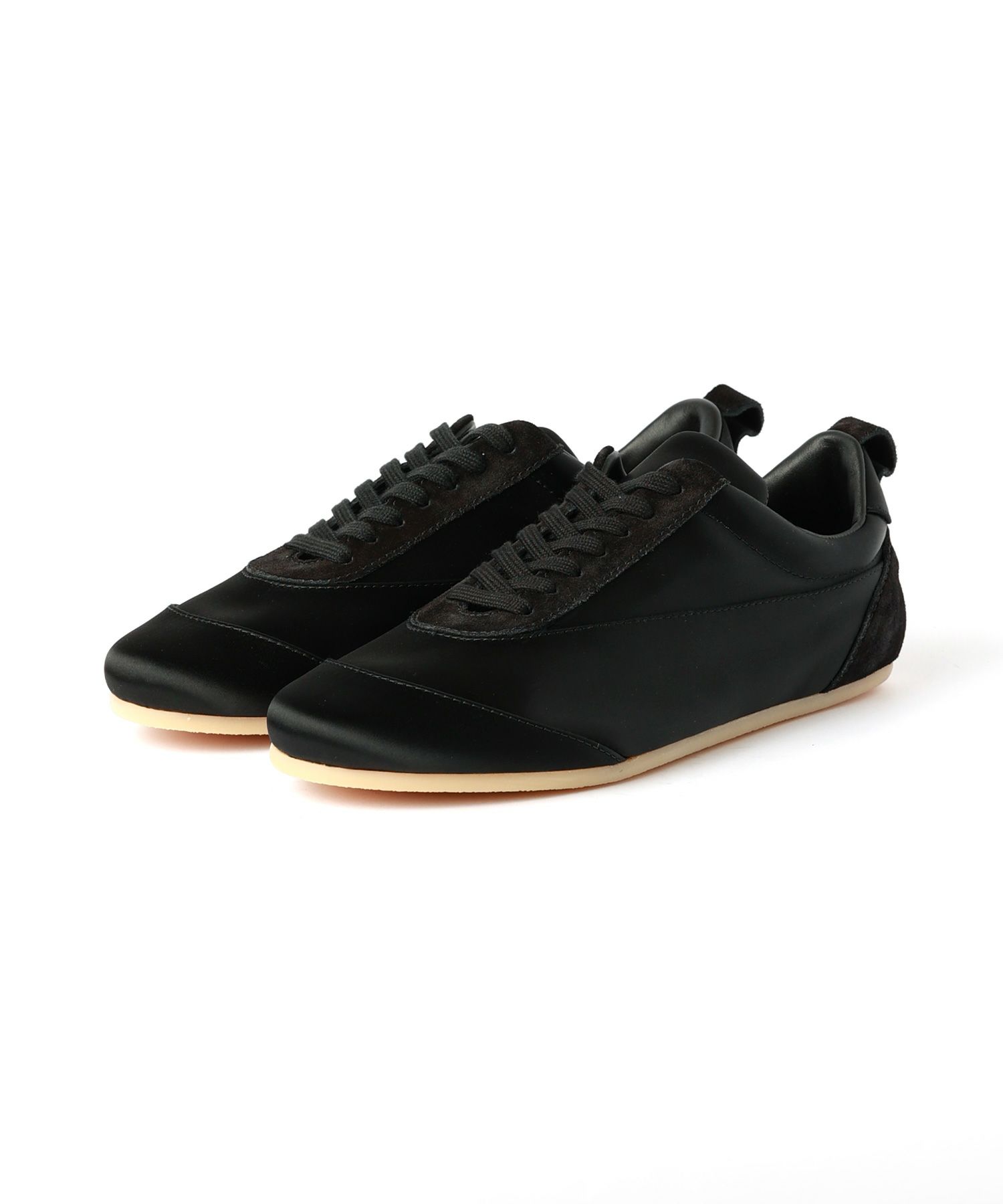 001(BLACK)