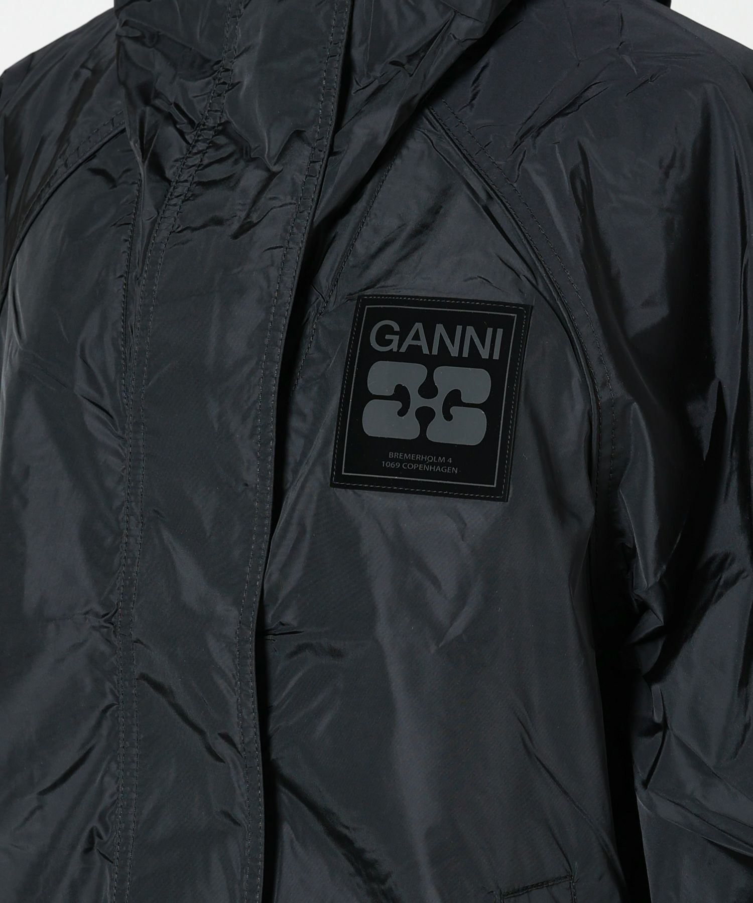 GANNI(ガニー)】 Black Nylon Jacket｜PARIGOT ONLINE（パリゴオンライン）