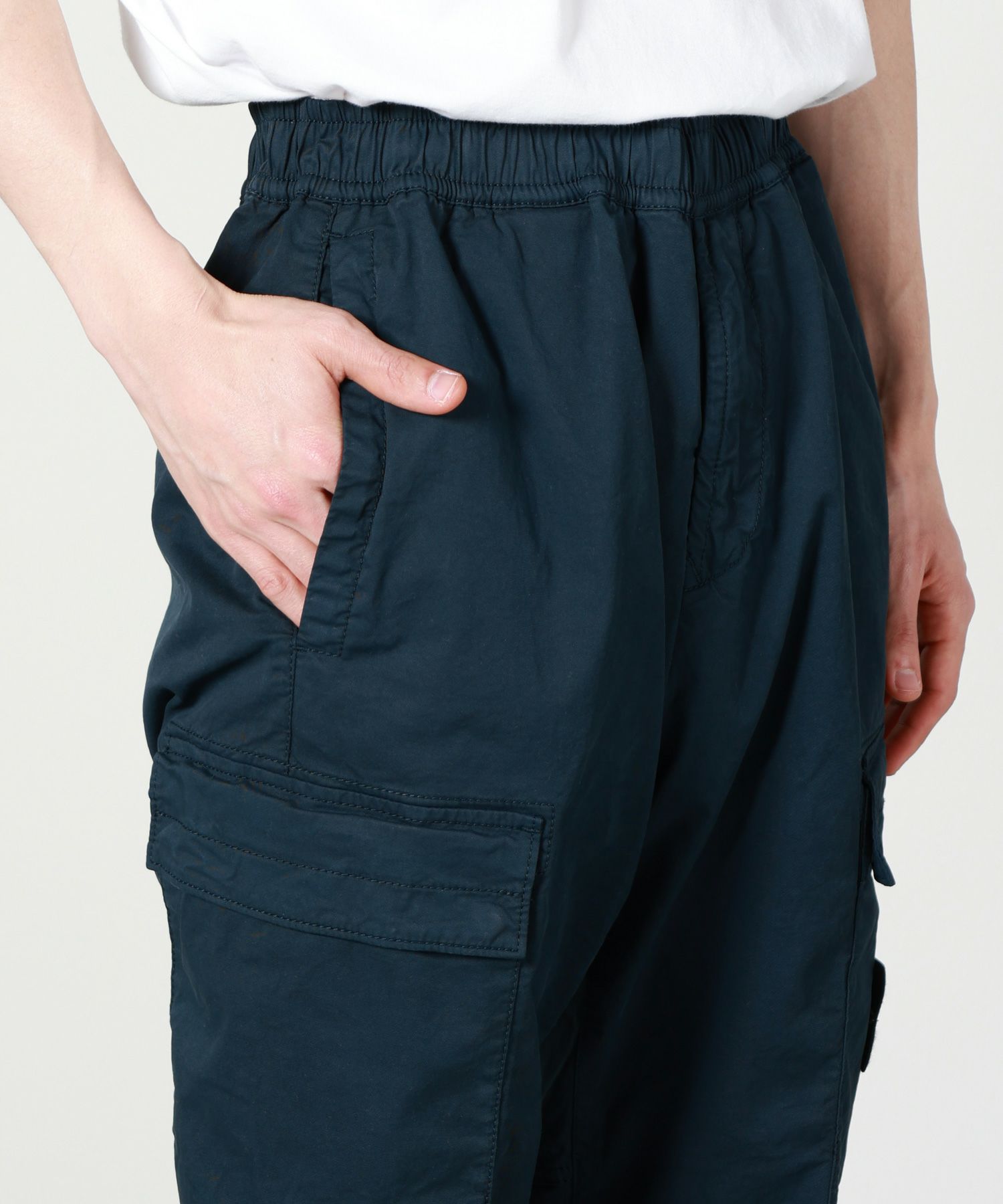 STONE ISLAND(ストーンアイランド)】 PANTALONE REGULAR TAPERED PANTS