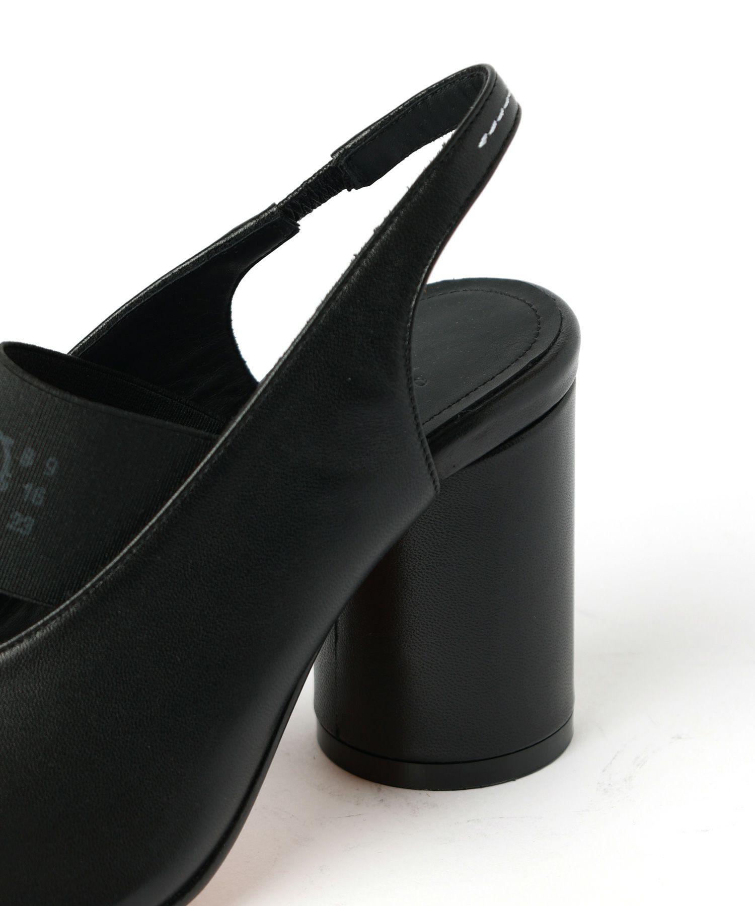 MM6 Maison Margiela(エムエムシックス メゾン マルジェラ)】 オープン