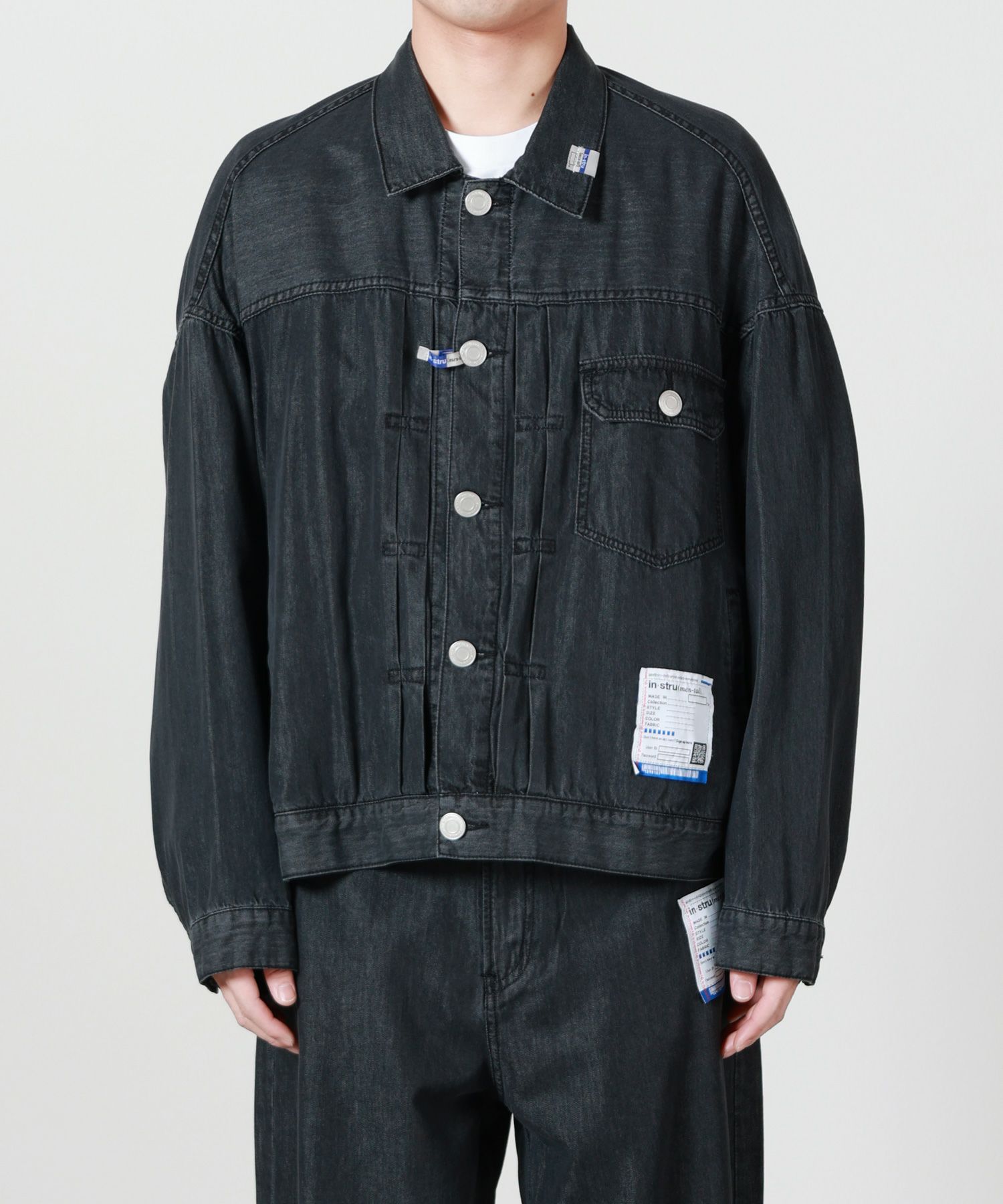 in・stru(men-tal). インストルメンタル ⁄ HARD WASHED in・stru(men 