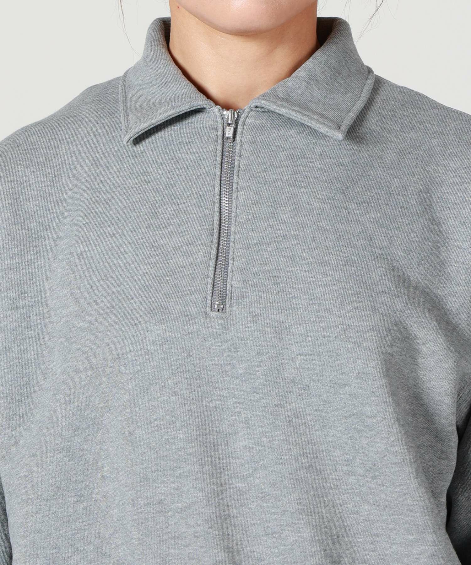 PHEENY(フィーニー)】 Athleisure Half-Zip Collared Pullover